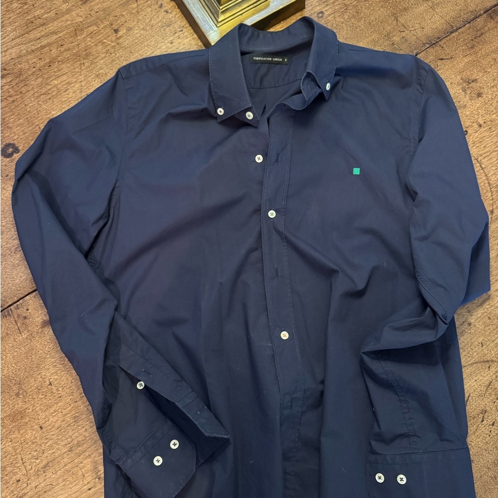 Purificacion Garcia Men's Navy Blue Shirt Size 3